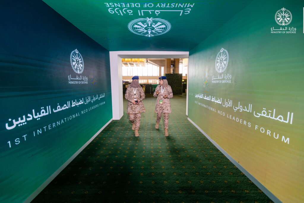تغطية إعلامية للملتقى الدولي الأول لضباط الصف القياديين